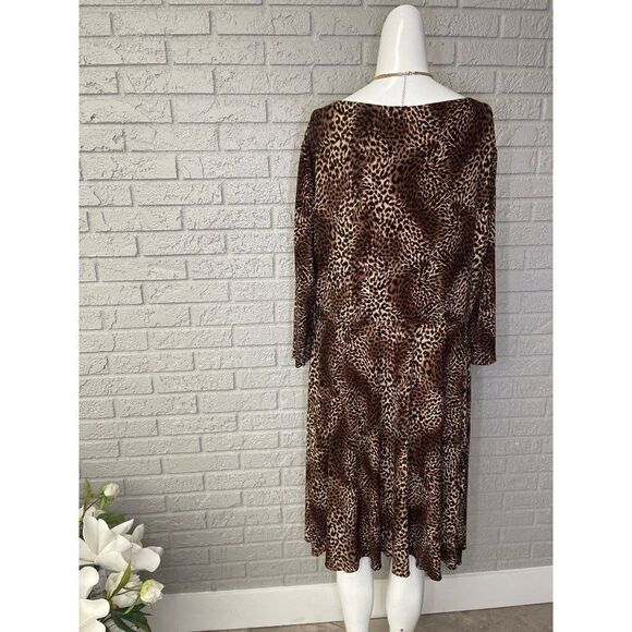 Tahari Arthur S. Levine Animal Print Cowl Neck Shift Dress Size 14 - Picture 4 of 6